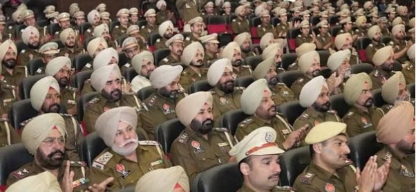 punjab police में1800 सिपाही और 300 सब इंस्पेक्टर के पदों पर भर्ती की जाएगी