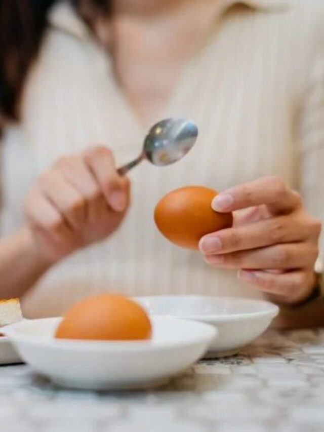 सर्दियों में अंडे के सेवन से होते है ये 10 फायदे  – These 10 benefits of consuming eggs in winter