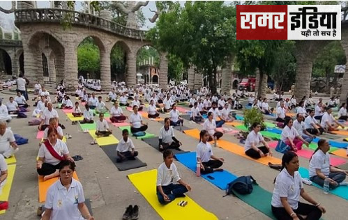 International Yoga Day:चंडीगढ़ पीजीआई में योग करने का एशिया बुक ऑफ रिकॉर्ड दर्ज किया गया