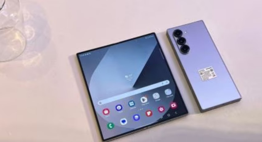 Samsung का Galaxy Z Fold X फोल्डेबल स्मार्टफोन दे रहा...