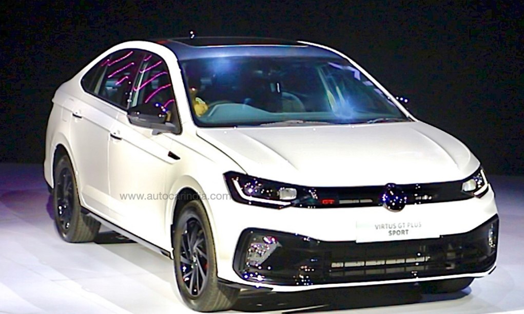 Volkswagen Virtus की ये धांसू कार दे रही शानदार माइलेज, जानिए कीमत